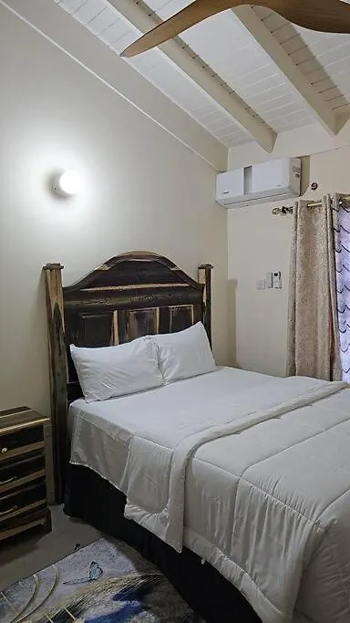 Your Ideal Home Away From Home. Florence Hall 0*,